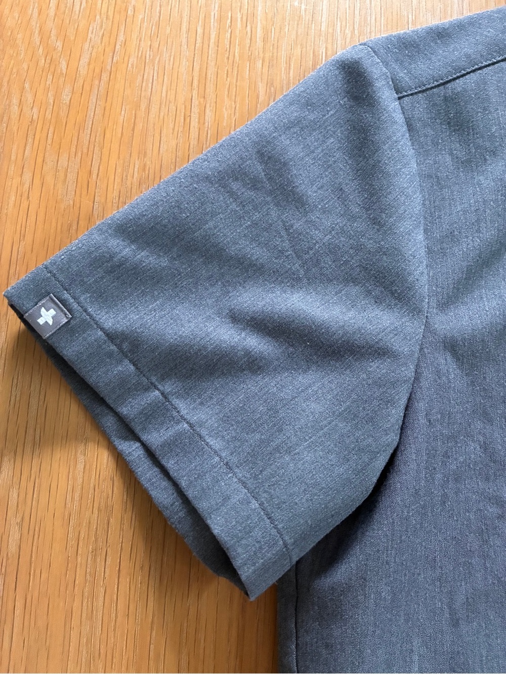 Figs-Gray-Technical Collection-Scrub Top-S - Picture 5 of 9
